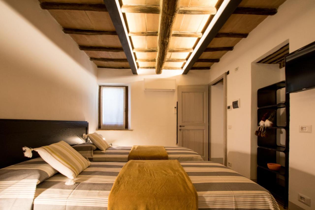 Casa Spagni มอนตาลชิโน ภายนอก รูปภาพ